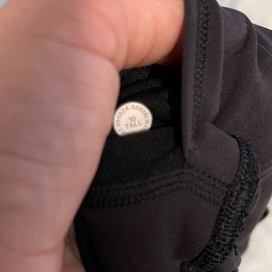 Wunder Train HR Tight 31” size 10